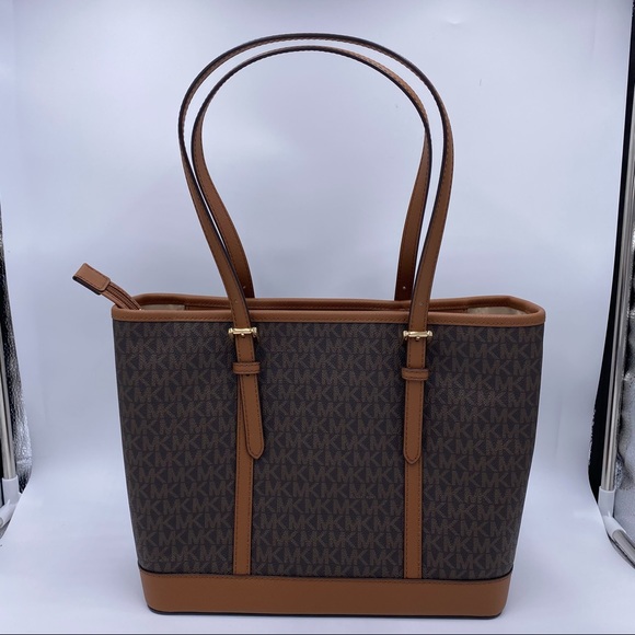 Michael MK JET SET Travel Lg. Signature  Tote - Picture 4 of 12